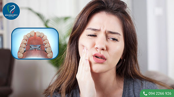 Nong hàm khi niềng răng có đau không?